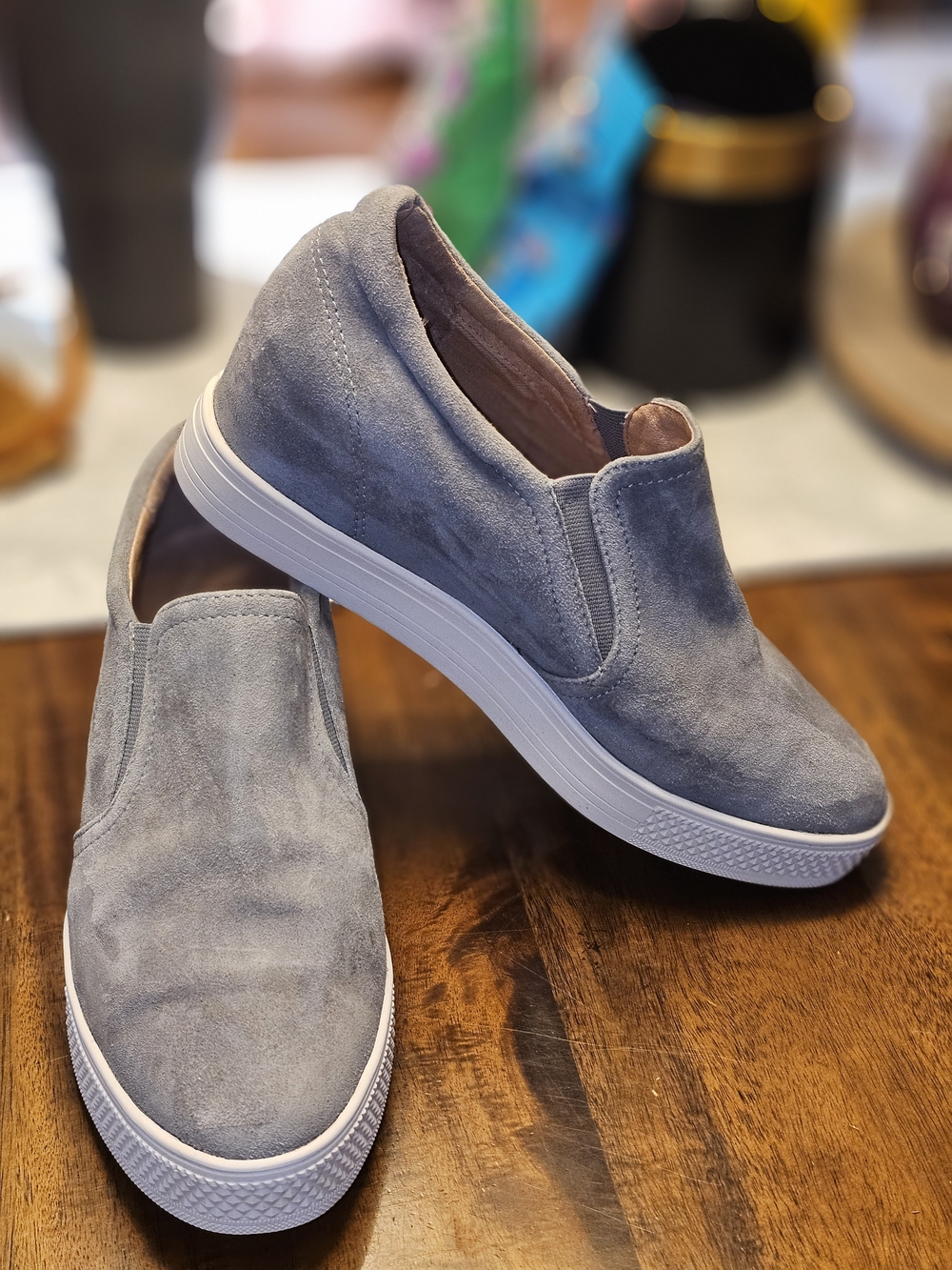 Caslon Wedge Genuine Leather Grey Slip On Shoes White Rubber Sole Suede Like 8.5